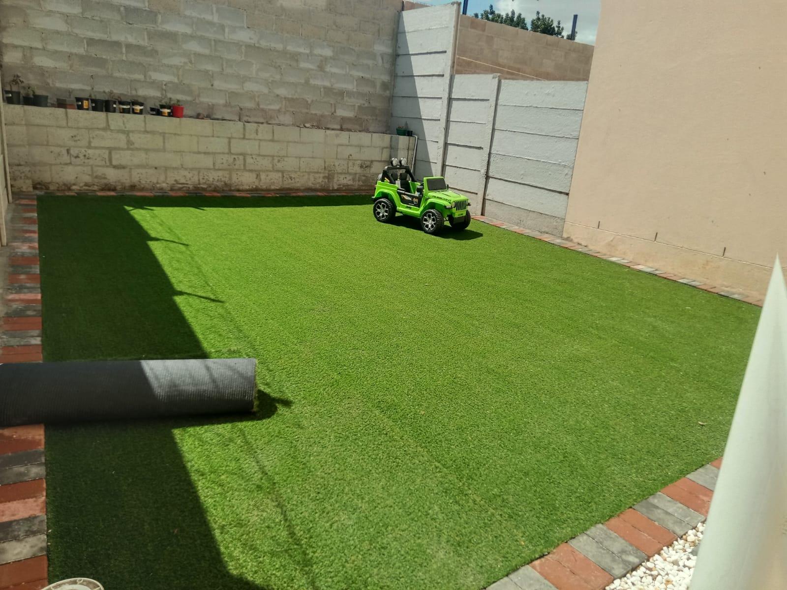Hedge Trimming — Commercial Property